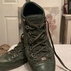 Balenciaga | Shoes | Mens High Top Balenciaga Distressed  display picture 3
